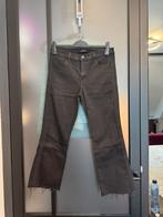 J Brand Zwarte Jeans - Maat 31 cropt bootcut, Zwart, Ophalen of Verzenden, Zo goed als nieuw, W33 - W36 (confectie 42/44)