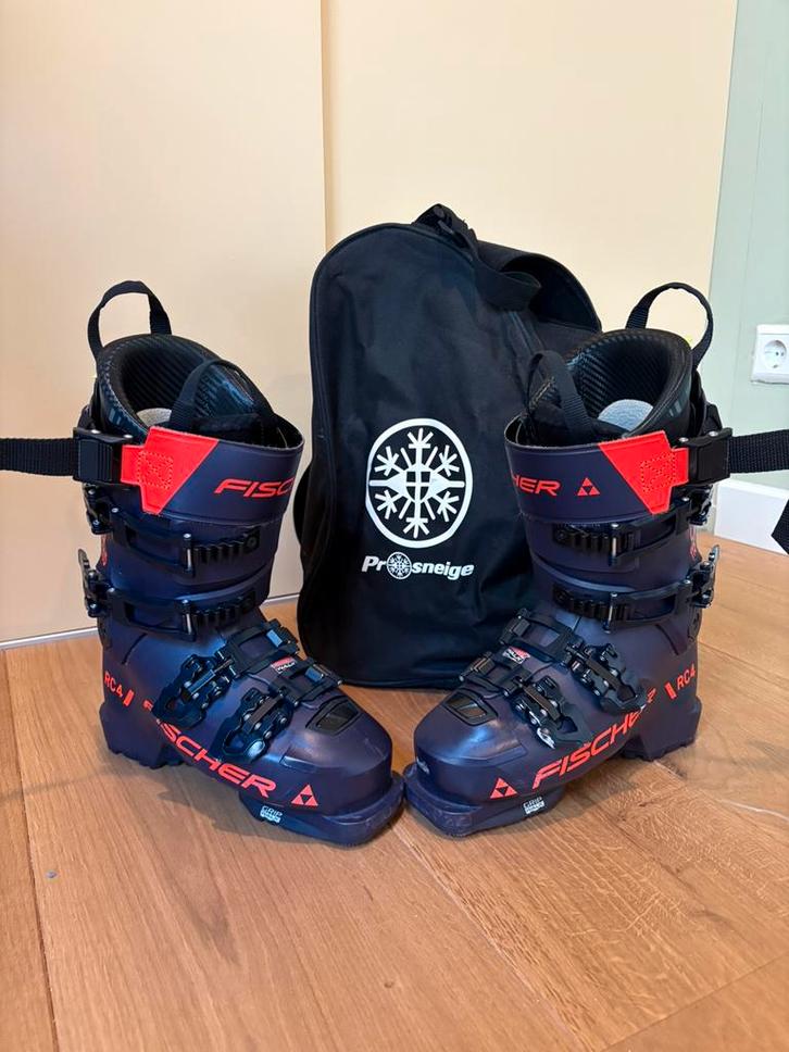 Unisex Fischer RC4 skischoenen maat 37, Sport en Fitness, Skiën en Langlaufen, Zo goed als nieuw, Schoenen, Skiën, Fischer, Carve