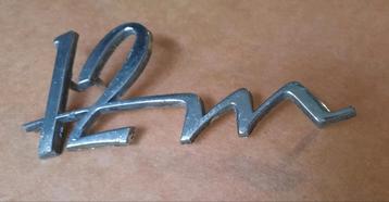 Embleem oude Ford 12m beschikbaar voor biedingen