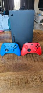 Xbox series x model 1TB + 2 controllers!, Spelcomputers en Games, Spelcomputers | Xbox Series X en S, Ophalen, Zo goed als nieuw