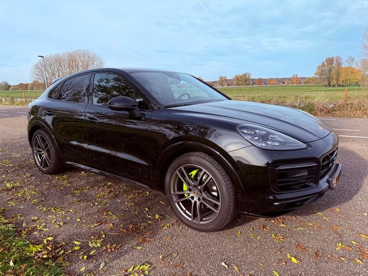 Porsche Cayenne 3.0V6 462pk E-hybrid 2021 Zwart Sportuitlaat, Auto's, Porsche, Particulier, Cayenne, 360° camera, 4x4, ABS, Achteruitrijcamera