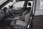 Bmw X1 SDRIVE18D HIGH EXEC. / SPORTSTOELEN / AIRCO / STOELVE, Auto's, X1, Achterwielaandrijving, Zwart, Bedrijf