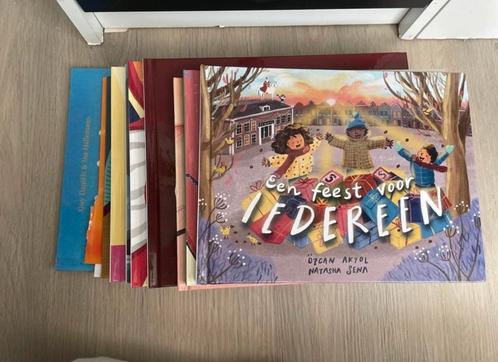 12x sinterklaas boeken, Boeken, Prentenboeken en Plaatjesalbums, Zo goed als nieuw, Ophalen of Verzenden