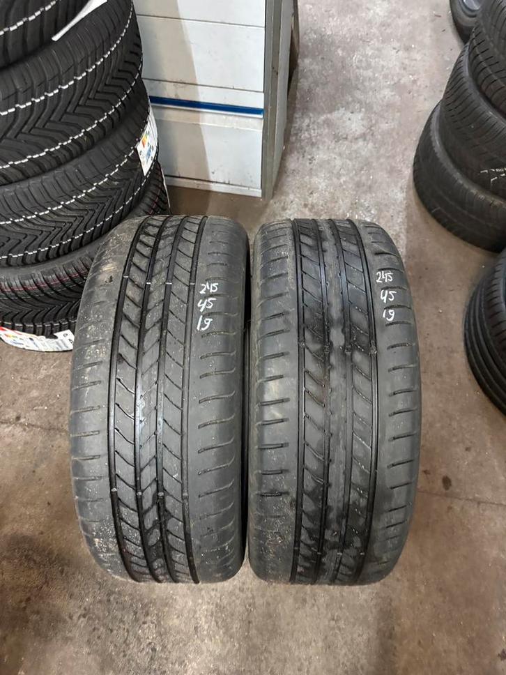 Gebruikte band 2156516 215-65-16 2454519 245 45 19 2157015, Auto-onderdelen, Banden en Velgen, Band(en), Zomerbanden, 16 inch