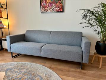 Artifort Mare Bank - Grijs - René Holten Design - 2,5 zits beschikbaar voor biedingen