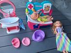 Nenuco Dokterskliniek met geluid/ pop en babyborn wastafel, Kinderen en Baby's, Speelgoed | Poppen, Ophalen of Verzenden, Gebruikt
