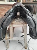 Fairfax dressuurzadel 18 inch met medium zwarte boom, Dieren en Toebehoren, Ophalen, Zo goed als nieuw, Dressuur