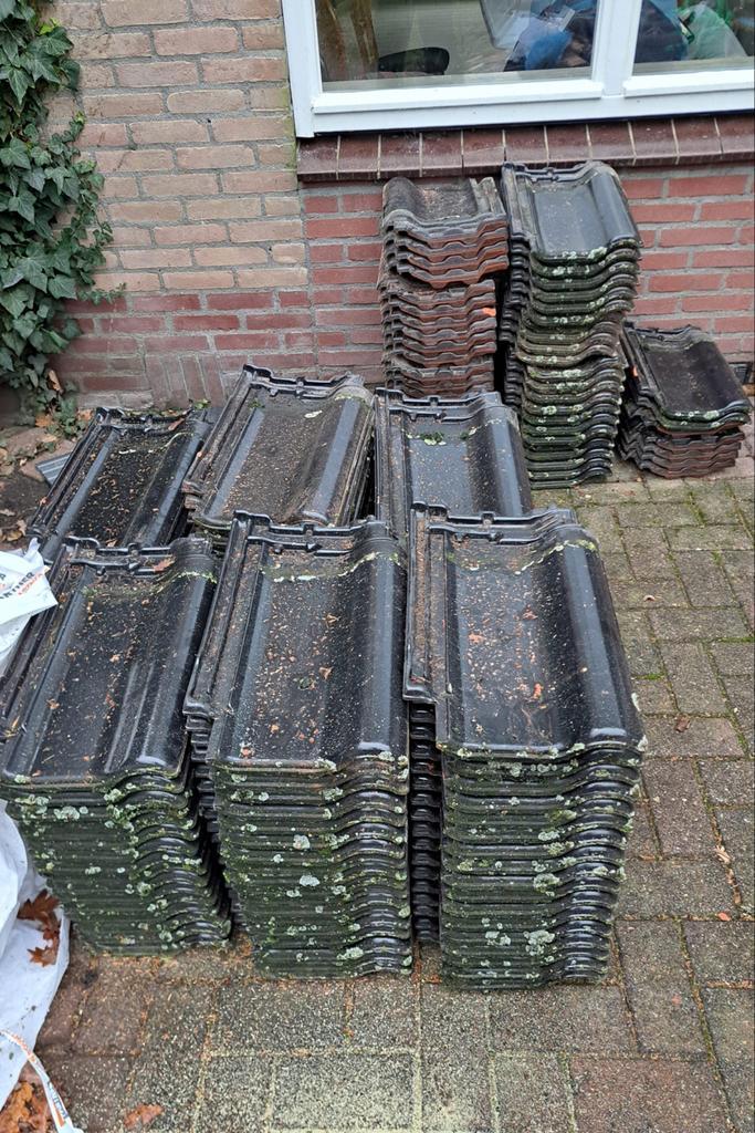 Gebruikte Dakpannen - DZW Nelskamp GmbH - 150 stuks, Doe-het-zelf en Verbouw, Dakpannen en Dakbedekking, Gebruikt, Dakpannen, Steen of Klei