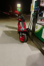 Gilera runner sp pro 50cc 2002, Fietsen en Brommers, Ophalen, Zo goed als nieuw, Benzine, Overige modellen