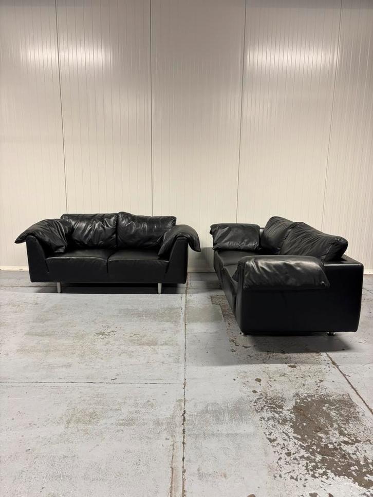 2x 2-zits Molinari bank, Huis en Inrichting, Banken | Complete zithoeken, Zo goed als nieuw, Ophalen of Verzenden