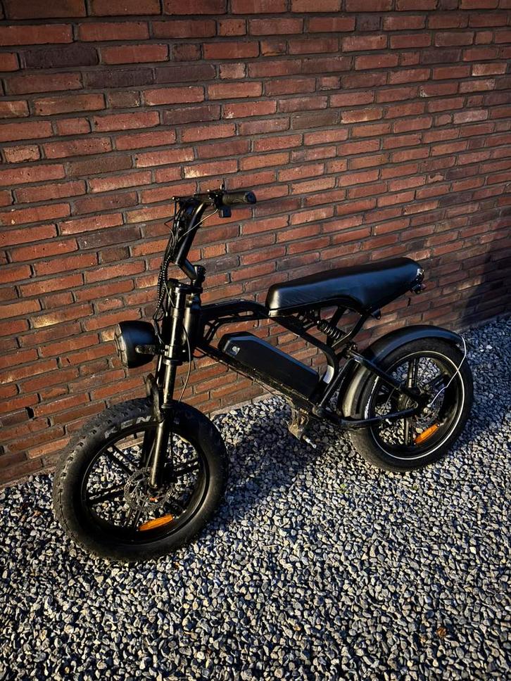 Fatbike v20 pro, Fietsen en Brommers, Minibikes, Midibikes en Pitbikes, Zo goed als nieuw, Overige typen, Ophalen of Verzenden