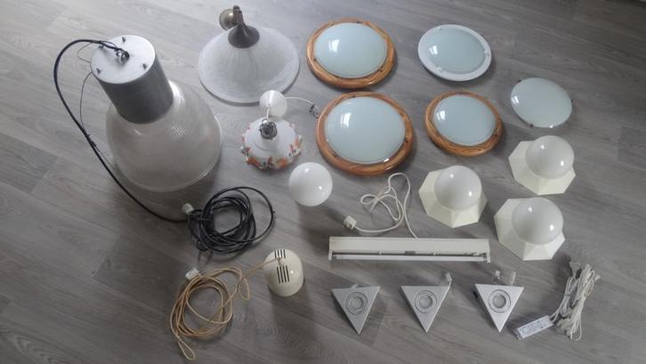 Verschillende Plafonnieres, wandlampen, hanglampen en spots, Huis en Inrichting, Lampen | Hanglampen, Ophalen of Verzenden