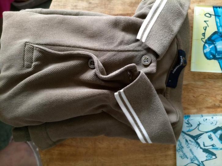 Fred Perry poloshirt.  Kaki. Maat  L., Kleding | Heren, T-shirts, Zo goed als nieuw, Maat 48/50 (M), Overige kleuren, Ophalen of Verzenden