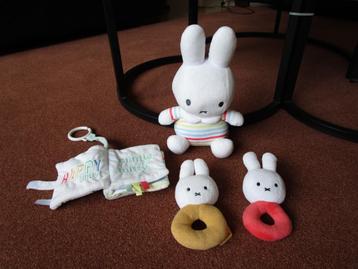 Nijntje - baby speelgoed beschikbaar voor biedingen