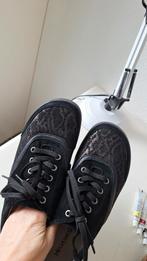 Zeer mooie zwart gouden sneakers van helvesko, Ophalen of Verzenden, Zo goed als nieuw, Zwart, Sneakers of Gympen