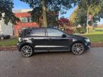 Volkswagen Polo 1.2 TSI Highline 6 bak nieuwe koppeling +bak, Auto's, Voorwielaandrijving, Euro 5, Gebruikt, Zwart