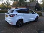 Ford Kuga 1.5 Ecob.110kw/150pk 2WD 2018 Wit, Euro 5, 1498 cc, Zwart, 4 cilinders
