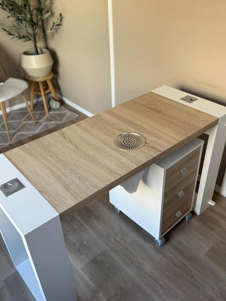 Salon tafel manicure tafel nageltafel, Huis en Inrichting, Tafels | Kaptafels, Zo goed als nieuw, Minder dan 100 cm, 50 tot 100 cm