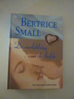Bertrice Small - De verlokking der liefde, Boeken, Ophalen of Verzenden, Zo goed als nieuw