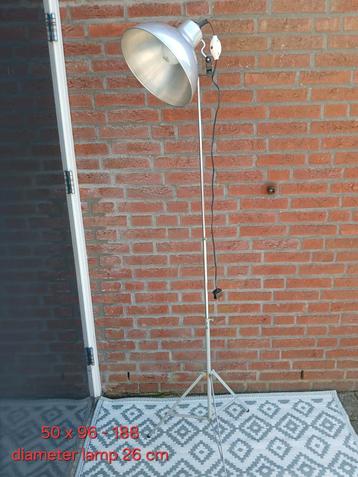 Vintage Cifo vloerlamp in hoogte verstelbaar  beschikbaar voor biedingen