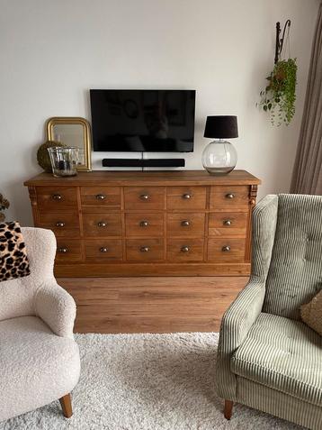 Super mooi dressoirs/apothekerskast. beschikbaar voor biedingen