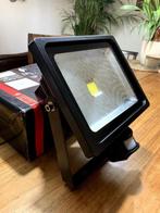 2x beveiligings sensor licht, buitenverlichting verstraler, Ophalen, Minder dan 50 watt, Nieuw, Netvoeding