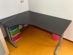 Galant hoekbureau, zwart-bruin van IKEA, Ophalen, Zo goed als nieuw, Bureau
