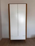 Gazzda Ena ekenhouten kleding kast, Ophalen, Met hangruimte, Eikenhout, 50 tot 100 cm