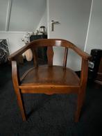 Oude houten po- stoel in goede staat, Ophalen, Gebruikt, Bruin, Eén