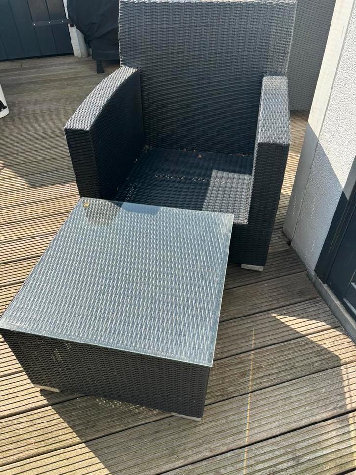 Mooie brede tuin/lounge stoel inclusief 2 stevige kussens, Tuin en Terras, Tuinstoelen, Zo goed als nieuw, Ophalen