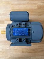230V Motor 0.75KW, Doe-het-zelf en Verbouw, Motoren, Ophalen, Zo goed als nieuw, Elektromotor, 1400 tot 1800 rpm