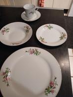 EET SERVIES, Huis en Inrichting, Nieuw, Ophalen of Verzenden, Overige stijlen, Kop(pen) en/of Schotel(s)