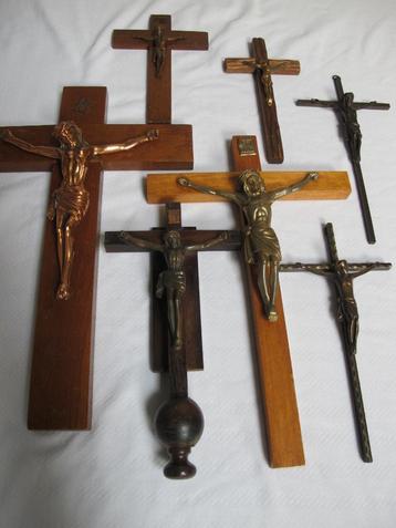kruisbeeld crucifix kruisbeelden beschikbaar voor biedingen