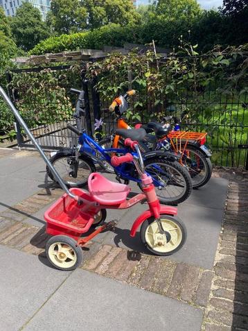 Kinderfietsjes (loop- en trap) beschikbaar voor biedingen
