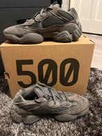 Yeezy 500, Overige kleuren, Ophalen of Verzenden, Adidas, Sneakers of Gympen