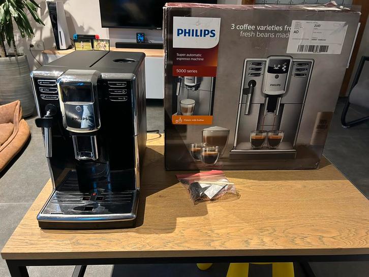 Philips 5000 Bonenmachine - Gebruikt, Witgoed en Apparatuur, Koffiezetapparaten, Gebruikt, Koffiebonen, Koffiemachine, 2 tot 4 kopjes