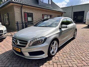 Mercedes-Benz A-klasse 200 AMG/PANO/CARPLAY/HARMANKARDON beschikbaar voor biedingen