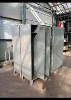 3 DUBBELE LOCKER KASTEN, Ophalen