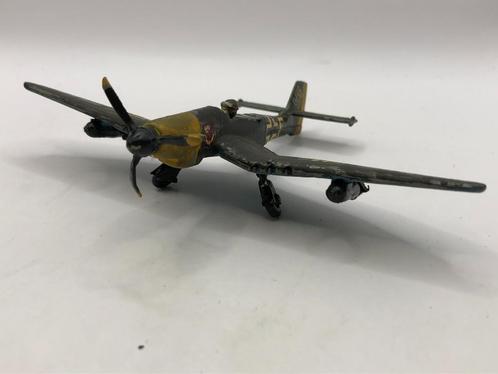 Universal Product Stuka JU 87 G-1 Airplane -SLECHT- M32, Hobby en Vrije tijd, Modelbouw | Vliegtuigen en Helikopters, Gebruikt