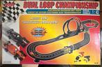 ARTIN DUAL LOOP CHAMIPIONSHIP Racebaan (compleet), Racebaan, Zo goed als nieuw, Met looping, Elektrisch