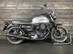 Moto Guzzi V7 III STONE (bj 2019), Motoren, 744 cc, Bedrijf, Meer dan 35 kW, Toermotor