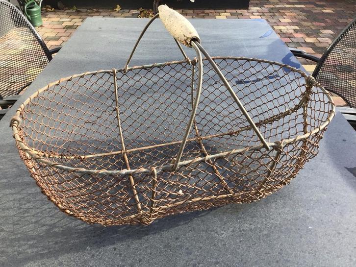 Antieke IJzeren Mand - 50x33x32 cm, Antiek en Kunst, Antiek | Woonaccessoires, Ophalen