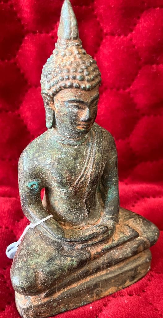 Kleine bronzen Thaise Boeddha 2e helft 20e eeuw met zegel, Antiek en Kunst, Kunst | Beelden en Houtsnijwerken, Verzenden