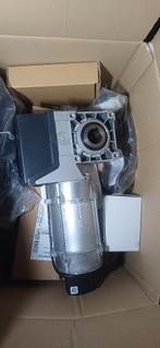 Garagepoort industriële motoren, Doe-het-zelf en Verbouw, Ophalen, 120 cm of meer, Binnendeur, Minder dan 200 cm