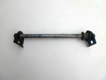 Suzuki GSX600 achterwielas GSX 600 F achterwiel as achter beschikbaar voor biedingen