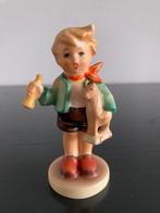 M.J Hummel jongen met hobbelpaardje, Ophalen of Verzenden, Zo goed als nieuw, Hummel