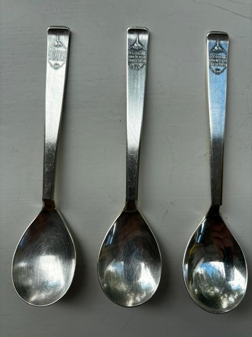 Drie verzilverde lepeltjes, Antiek en Kunst, Antiek | Bestek, Ophalen of Verzenden