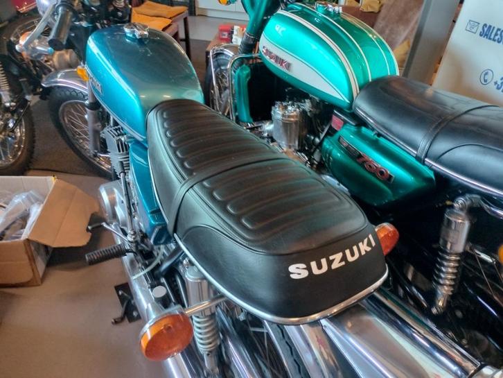 Suzuki T GT GS TS GSX zadelhoezen , diverse types., Motoren, Onderdelen | Oldtimers, Nieuw, Ophalen of Verzenden