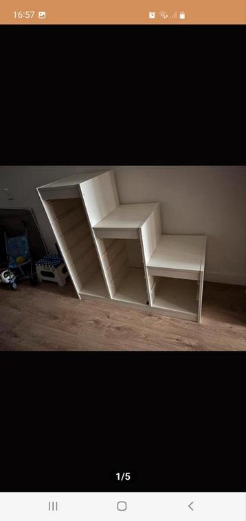 Gratis IKEA trofast beschikbaar voor biedingen