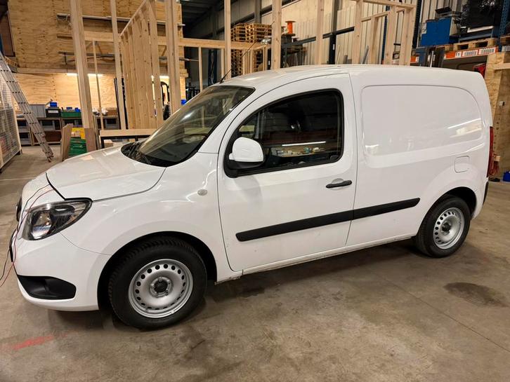 Mercedes-Benz Citan GB 109 CDI 95pk 270/1950 2020 Wit, Auto's, Bestelauto's, Bedrijf, Mercedes-Benz, Diesel, Euro 6, Handgeschakeld